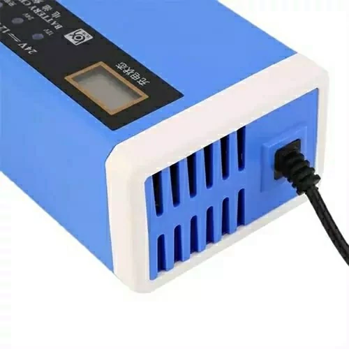 شارژر هوشمند باتری خودرو 10A-12/24V با صفحه LCD وارداتی