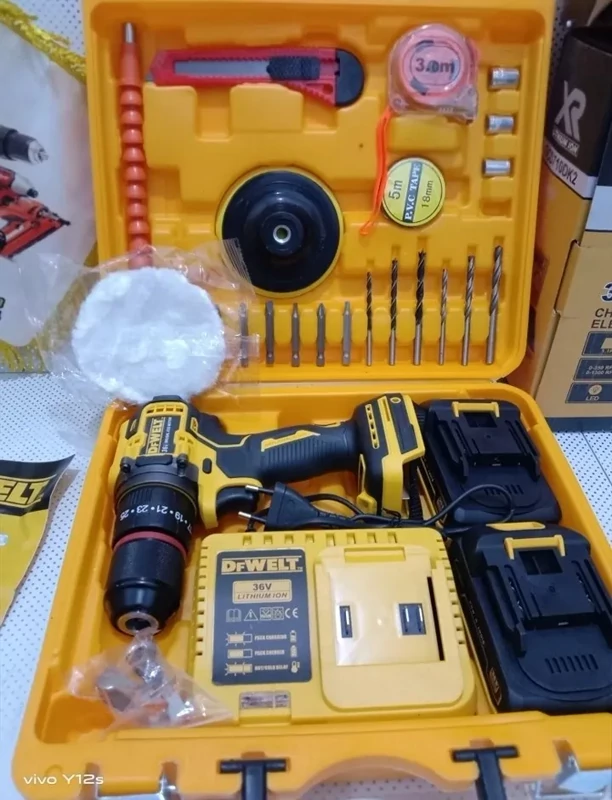 دریل شارژی دیوالت مدل DW4500 ظرفیت 36 ولت پولیش دار