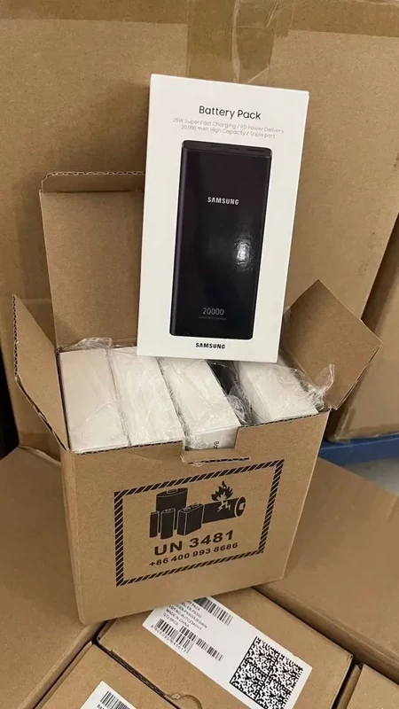 پاوربانک سامسونگ مدل EB-P5300 ظرفیت 20000 میلی آمپر ساعت
