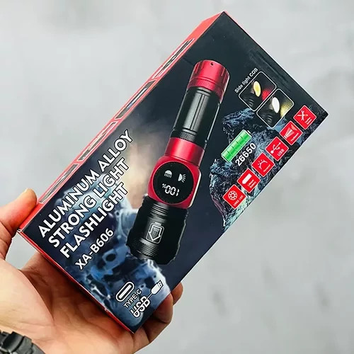 چراغ قوه دستی زومدار مدل XA-B606