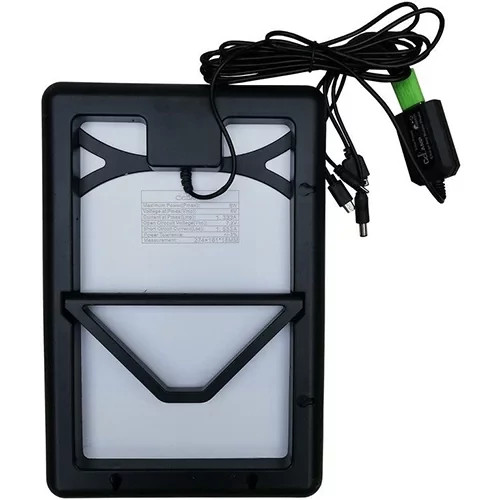 شارژر خورشیدی سی سی لمپ مدل CL-680 ظرفیت 8 وات