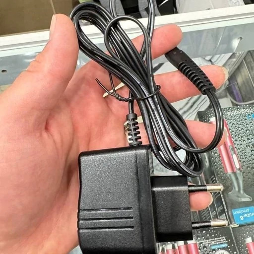 ریش تراش سه تیغ فیلیپس philips مدل AT899 اصلی