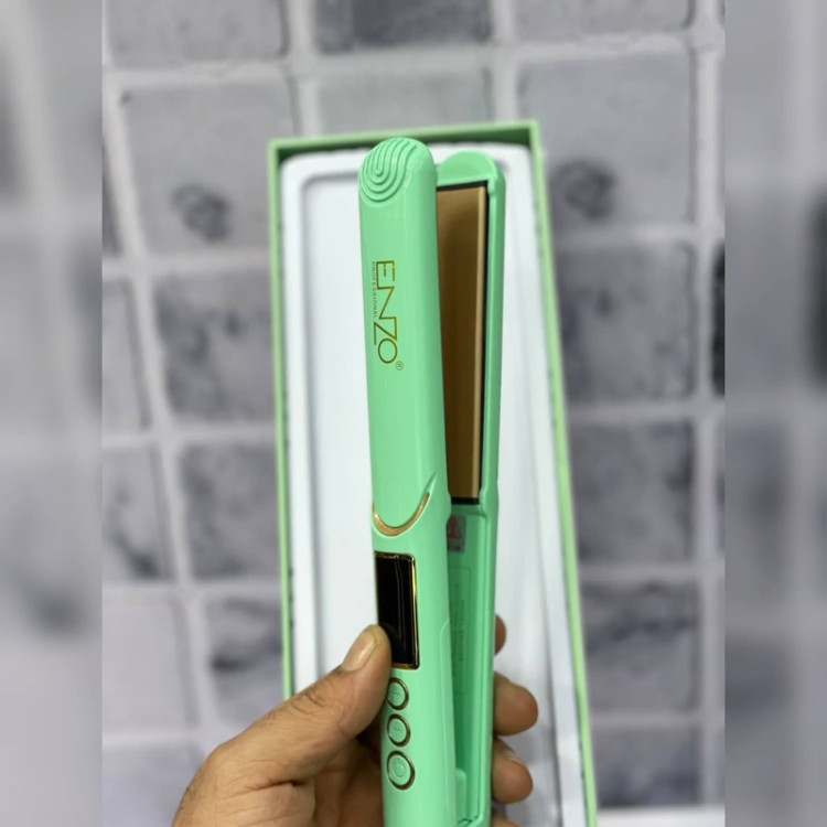 اتو مو حرفه ای انزو کیفیت عالی صفحه گلد تتانیومی صفحه نمایش دیجیتال 980 درجه گرمایش بدنه نشکن تک رنگ سبز