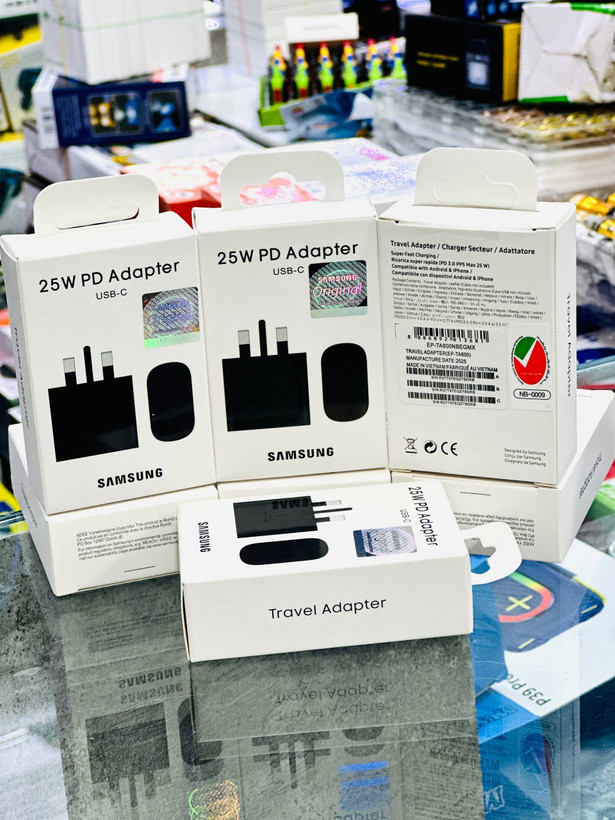 شارژر پکدار SAMSUNG مدل 25W 3 pin