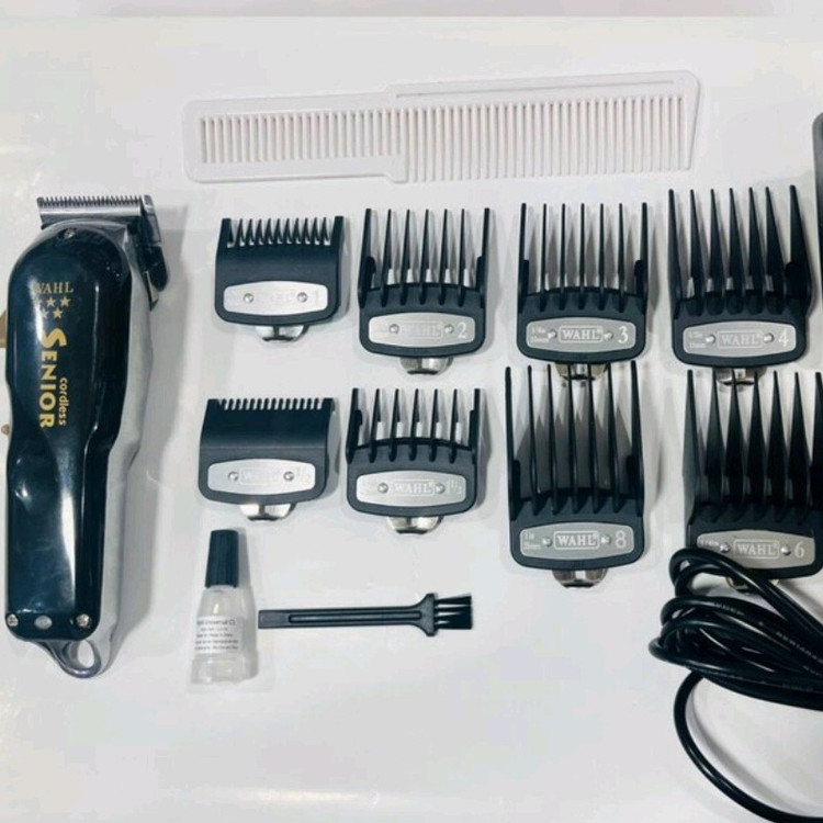 شروع تخفیفات یک هفته ای ماشین اصلاح وال سینور ساخت کشور آمریکا روی تیغه USA و WAHL حک شده