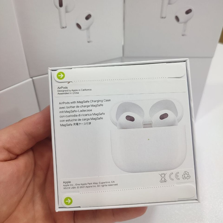 ایرپاد پرو 3 لمسی مدل Apple سایز و نگه داری شارژ زیاد قابلیت شارژ وایرلس