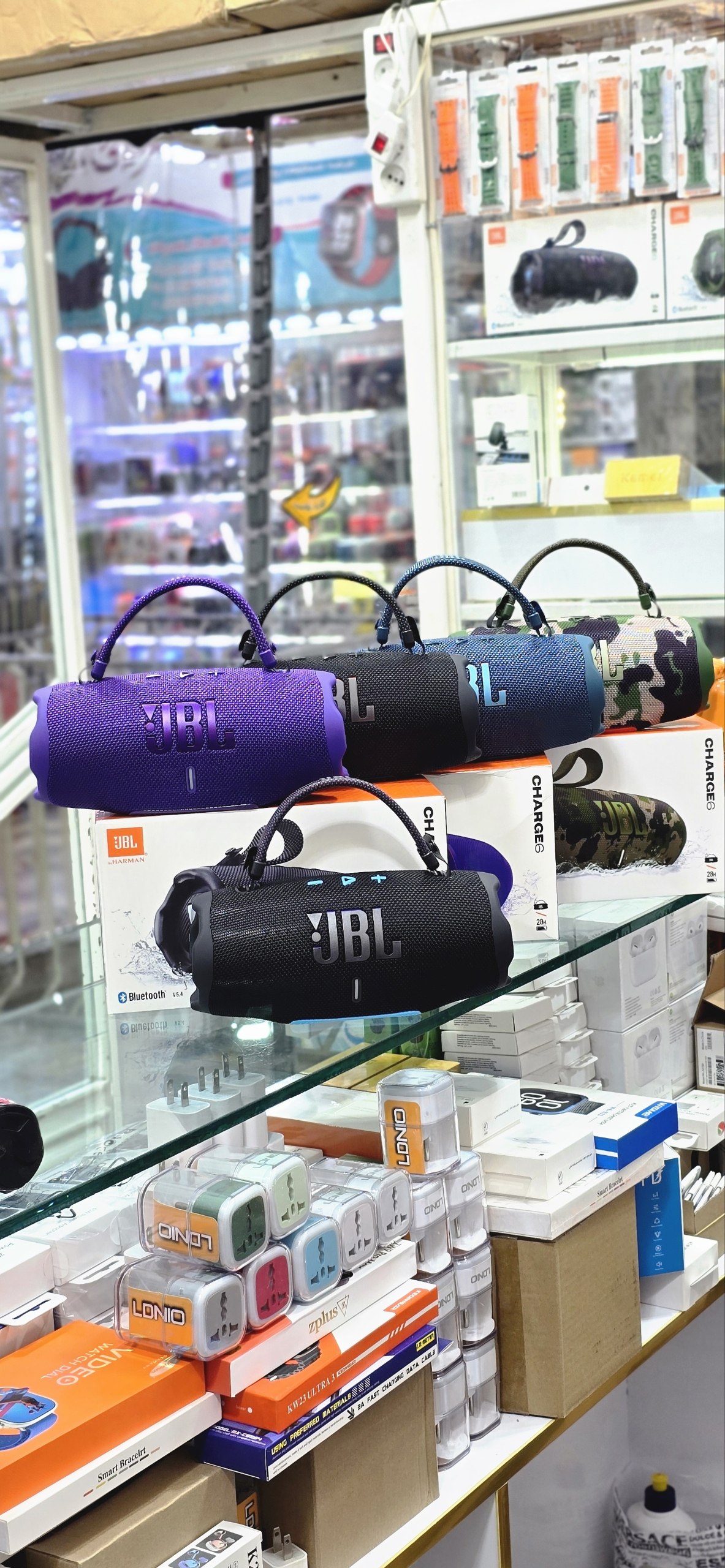 اسپیکر JBL HARMAN مدل CHARGE 6