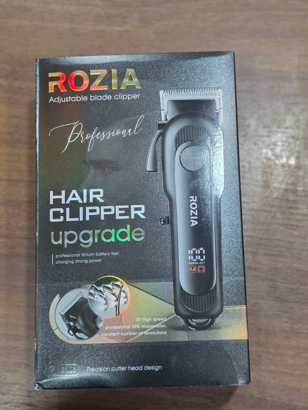 موزر شارژی روزیا HQ-2223؛ ماشین اصلاح سر با شانههای متنوع