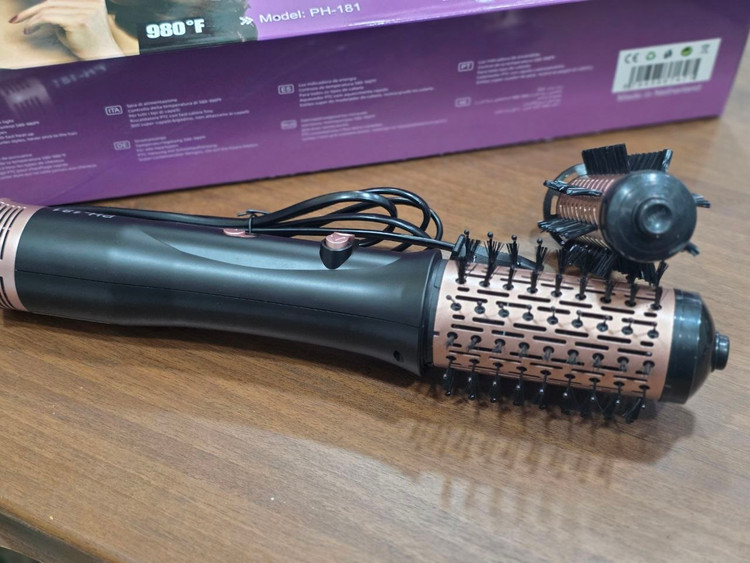 سشوار چرخشی PH-181 با برس حالتدهنده برای صافکردن و فرمدهی مو
